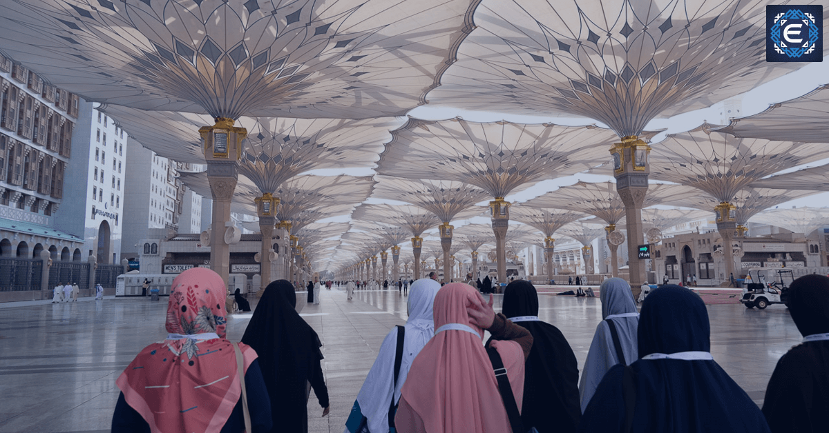 Ini Dia 3 Cara Memasarkan Paket Umrah untuk Generasi Milenial