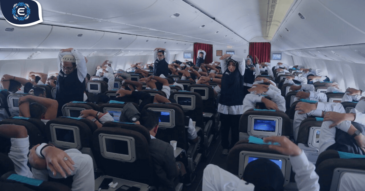 Begini Seharusnya Aktivitas Jamaah Umroh di Dalam Pesawat